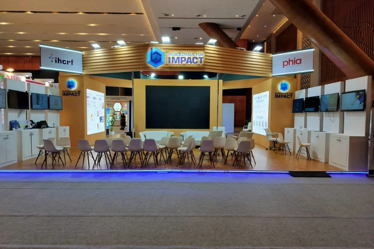 Maximize Impact at Trade Shows with Custom Booth Designs